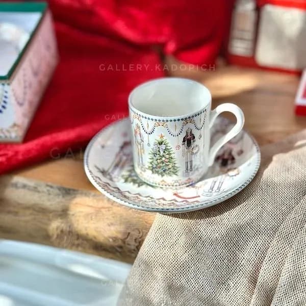 ست گیفت دوتایی فنجان و نعلبکی فندوق شکن