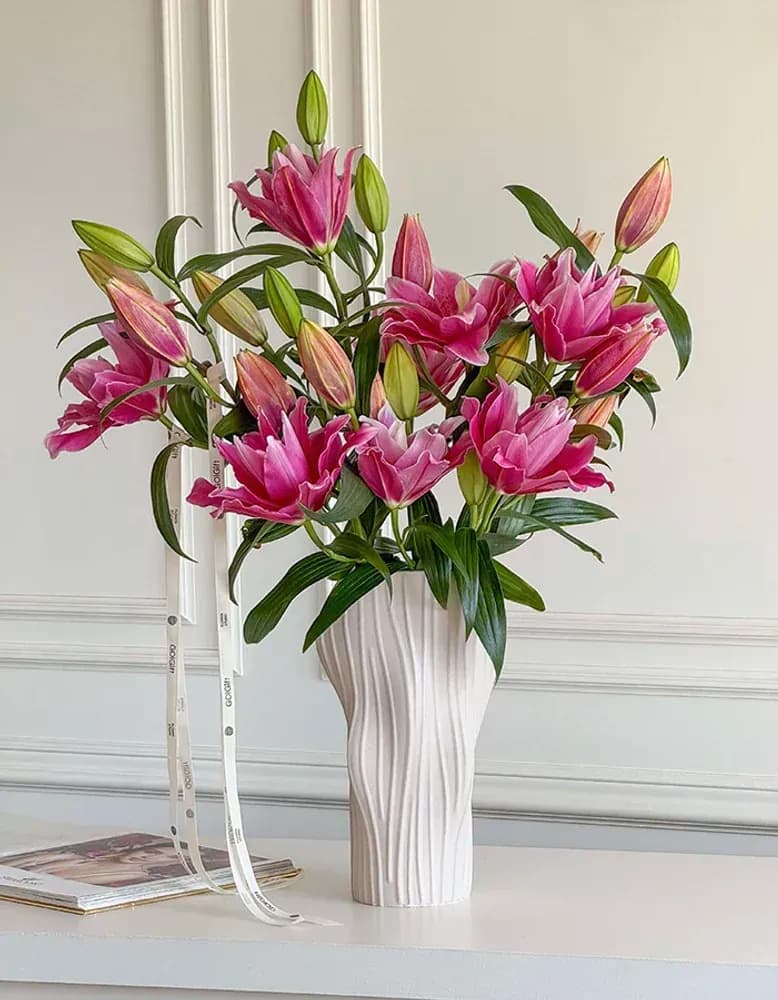 گلدان شیشه ای رز لیلی سرخابی