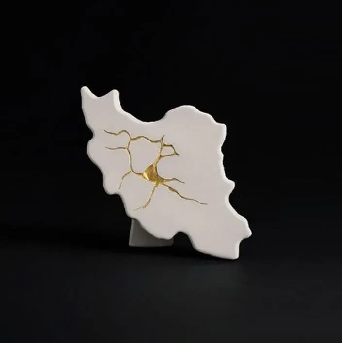 مجسمه مینیمال ایران من