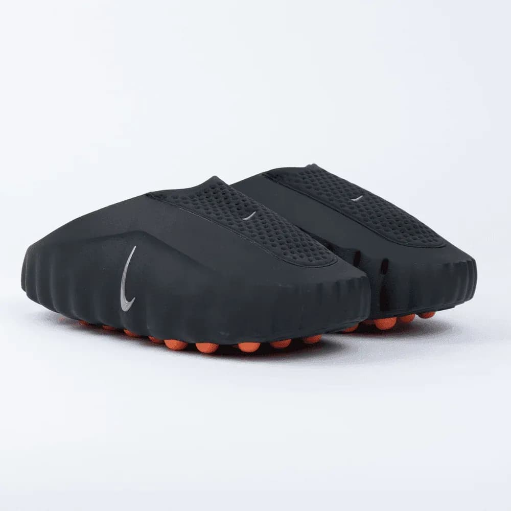 Nike Mind 001