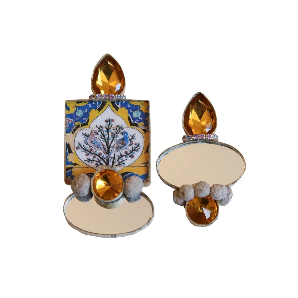 گوشواره مینو